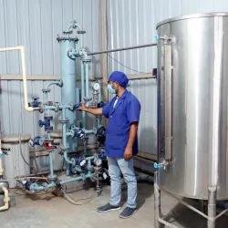 A small creative team excited to create exceptional skincare